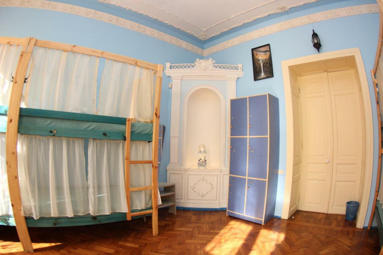 Orpheus Hostel And Apartmentsオデッサ エクステリア 写真