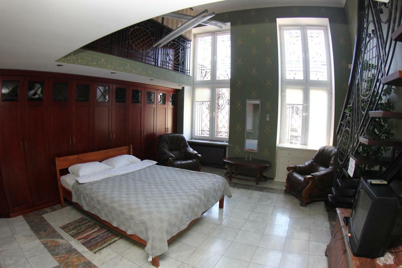 Orpheus Hostel And Apartmentsオデッサ エクステリア 写真