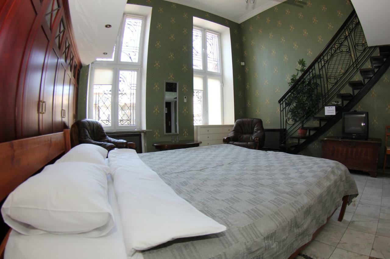 Orpheus Hostel And Apartmentsオデッサ エクステリア 写真