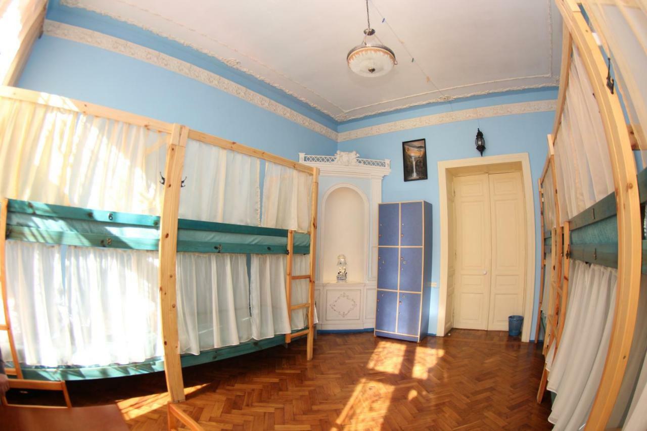 Orpheus Hostel And Apartmentsオデッサ エクステリア 写真